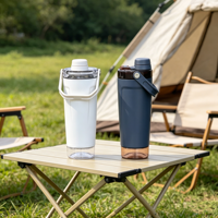Bouteille shaker en acier inoxydable de 20 oz avec compartiment pour poudre protéinée et boucle portable pour la musculation