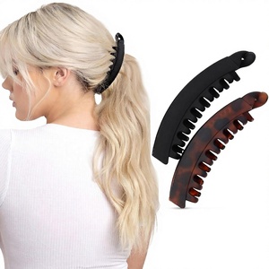 Pinces à cheveux en plastique banane pour femmes, style rétro années <span class=keywords><strong>80</strong></span>, 13,5 cm |   Sûr, durable, sans plis |   Coiffures en queue de cheval et chignons - Product Image 1