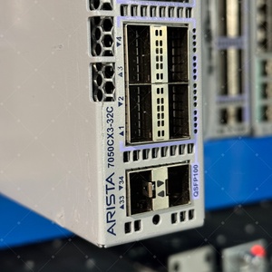 Commutateur réseau Arista DCS-7060CX-32S-F Enterprise 10 Gigabit Ethernet 32 ports avec fonction PoE et capacité de 420 Gbit/s - Product Image 5
