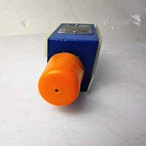 Z2FS6-2-4X/2QV ตัวควบคุมการเปิด-ปิดไฮดรอลิก รุ่น R900481624 - Product Image 2