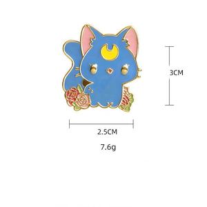 Pin de solapa de esmalte suave, insignia de metal de gato, animal de dibujos animados personalizado - Product Image 6