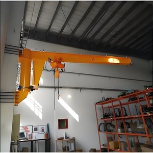 Grúa Giratoria con Capacidad de Carga Máxima de 2 Toneladas y Elevador, Adecuada para Plantas de Manufactura, Talleres de Reparación de Maquinaria, con un Área de Ocupación Cero - Product Image 3