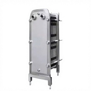 Intercambiador de Calor de Acero Inoxidable, Totalmente Soldado, para Tratamiento Automático de Agua de Mar, con Bomba y Motor - Product Image 1