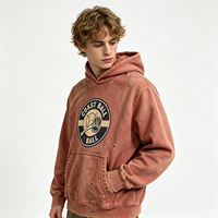 Sweat-shirt à capuche épais délavé style vintage avec imprimé graphique baseball, rouge brique, effet vieilli et pulvérisé, streetwear