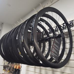 Support mural vertical robuste pour vélos de <span class=keywords><strong>garage</strong></span>, capacité de charge de 15 kg, facile à <span class=keywords><strong>accrocher</strong></span>/démontable - Product Image 2