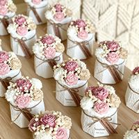 Bougie parfumée de luxe personnalisée avec étiquette, bouquet de fleurs épanouies, bougies parfumées élégantes pour la décoration de la maison, cadeaux VIP pour hôtel, mariage