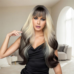 Nueva peluca negra teñida de cabeza transfronteriza Pelo largo y rizado Simulación Rubio Chica caliente Peluca degradada Exportación Comercio exterior - Product Image 1
