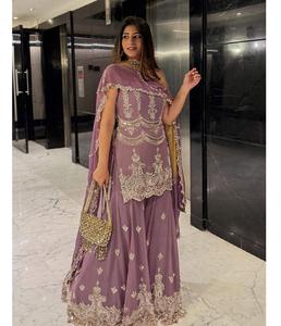 Elegante Conjunto de Vestido Sharara Color Lavanda para Mujer en Tela de Georgette Sintética con Bordado Intrincado y Hermoso Dupatta para Compromiso - Product Image 4