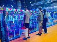 Machine de jeu d'arcade à grue Mega Mini personnalisée en métal et plastique, style espagnol, à monnayeur, pour la distribution de prix, de poupées, de cadeaux, de jouets et de peluches