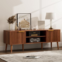 Service OEM : Ensemble de 3 tables de salon en noyer cannelé de style Mid-Century, comprenant un meuble TV, une table basse et une table d'appoint