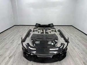 ชุดแต่งคาร์บอนไฟเบอร์แห้งสำหรับ Ferrari Roma รุ่น MSY ประกอบด้วยกันชนหน้าและหลัง สเกิร์ตข้าง สปอยเลอร์ ฝากระโปรงหน้า ดิฟฟิวเซอร์ลิปหน้า - Product Image 6