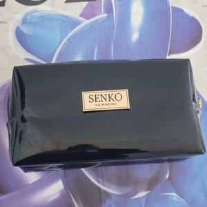 Sac de maquillage effet miroir argenté en cuir Pu noir sac de voyage portable plaque métallique 8 pouces - Product Image 5