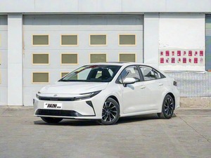 Para Toyota Corolla Nuevo Modelo 2026, Volante a la Izquierda, Automático, R16, Híbrido 1.8L, Edición Elite, Sedán Compacto con Techo Solar - Product Image 2