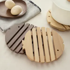 Tatakan meja kayu bentuk ikan, panci pegangan tahan panas Mug tatakan piring kreatif tatakan meja dapur