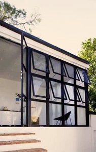 Vente en gros Premium aluminium fenêtre rupture thermique grand auvent vent contreventement avec Flyscreen Style - Product Image 3