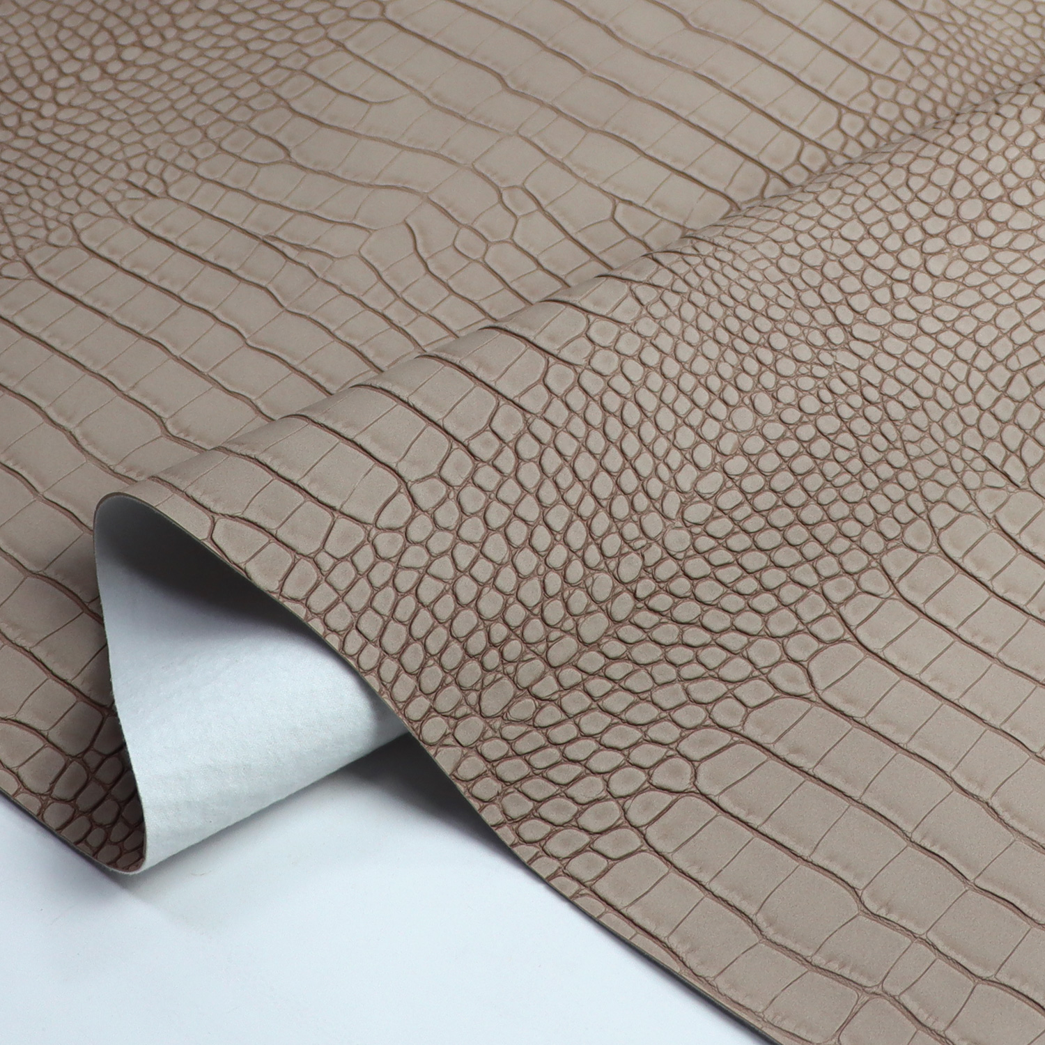 Luxury 3D Embossed Crocodile PU Leather Fabric For Furniture Sofa Upholstery Handbags And Luxury Wallpaper Decoration