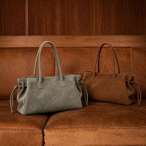 Bolso de Mano <span class=keywords><strong>ZAMO</strong></span> para Mujer, en Cuero Genuino Color Gris Caramelo, Modelo 2026, Nuevo, de Alta Gama, Ligero, con Cierre de Cremallera - Product Image 1