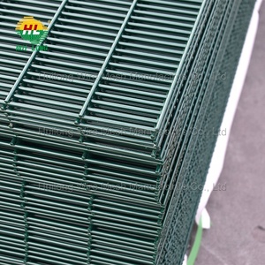 Pagar jaring kawat besi spiral pagar kawat berduri pagar persegi <span class=keywords><strong>post</strong></span> 358 pagar <span class=keywords><strong>anti</strong></span> mendaki - Product Image 2