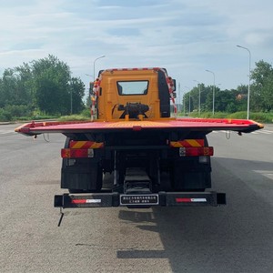 Heavy Duty FAW 4x2 <b>Flatbed</b> Tow <b>Truck</b> 10t Slidebed Wrecker 10 Ton Road Recovery <b>Truck</b> Factory Price - Product Image 4