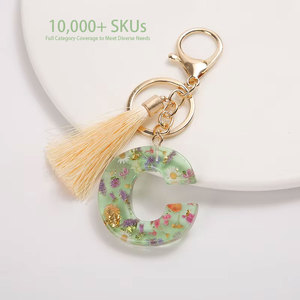 Pendentif en résine Jincan avec lettres anglaises, bijou esthétique populaire, pendentif papillon, porte-clés à sequins verts - Product Image 2