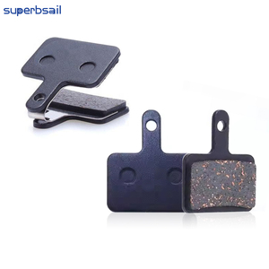Plaquettes de frein semi-métalliques directes d'usine Superbsail pour pièce de vélo électrique Plaquettes de frein de vélo Pièces et accessoires de vélo - Product Image 1