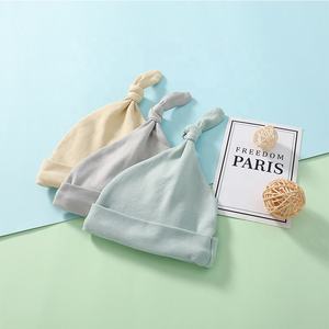 Peleles de algodón suave para bebés recién nacidos, trajes de dormir con gorro, monos OEM de manga larga, pijamas anudados sin pie - Product Image 3