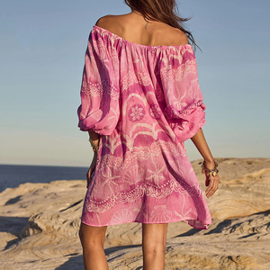 Vestido Mini Cómodo con Estampado Bohemio de Fábrica, Vestido Personalizado 100% Algodón Orgánico con Cintura Ajustada - Product Image 2