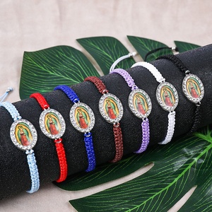Pulsera Roja Ajustable de la Virgen María, Nuestra Señora de Guadalupe, con Corazón, para Protección y Buena Suerte - Product Image 5