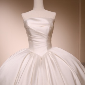 <span class=keywords><strong>Abito</strong></span> da <span class=keywords><strong>Sposa</strong></span> Semplice in Raso Stile Corsetto, <span class=keywords><strong>Abito</strong></span> da <span class=keywords><strong>Sposa</strong></span> di Lusso, <span class=keywords><strong>Abito</strong></span> da <span class=keywords><strong>Sposa</strong></span> Taglie Forti, <span class=keywords><strong>Abito</strong></span> da <span class=keywords><strong>Sposa</strong></span> a Ball Gown - Product Image 4