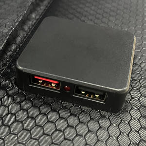 小型卸売】ポータブルソーラーパネル 防水モバイル電源 カスタマイズ可能 10W折りたたみ式ソーラーボード アウトドアキャンプハイキング用 - Product Image 1