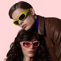 Lunettes de soleil Y2K incurvées pour femmes, verres en résine UV400, monture en PC, décoration pour les yeux style street dance