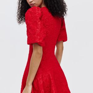 เดรสแขนพองสไตล์วินเทจสำหรับผู้หญิงมาใหม่ ดีไซน์คอเหลี่ยม แขนพอง ทรงสวยสง่า - Product Image 2