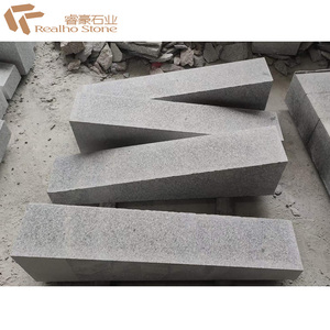 Pierre de bordure <span class=keywords><strong>en</strong></span> <span class=keywords><strong>granit</strong></span> gris <span class=keywords><strong>pour</strong></span> route frontalière - Product Image 1