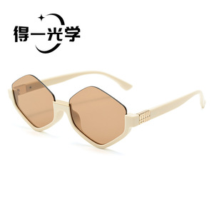 Polygonal <b>Sunglasses</b> For Women Black Frame Pc Lens Uv400 Protection - Product Image 4
