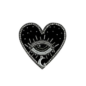 Patches de Coração 3D Feitos à Mão com Contas, Acessórios Versáteis para DIY, Broches para Roupas, Bolsas e Sapatos, Múltiplos Estilos, Material PVC - Product Image 5