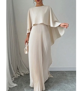 Spot New europeo e americano alla moda ampio <span class=keywords><strong>maniche</strong></span> <span class=keywords><strong>a</strong></span> <span class=keywords><strong>pipistrello</strong></span> plissettato irregolare elegante <span class=keywords><strong>abito</strong></span> <span class=keywords><strong>lungo</strong></span> - Product Image 1