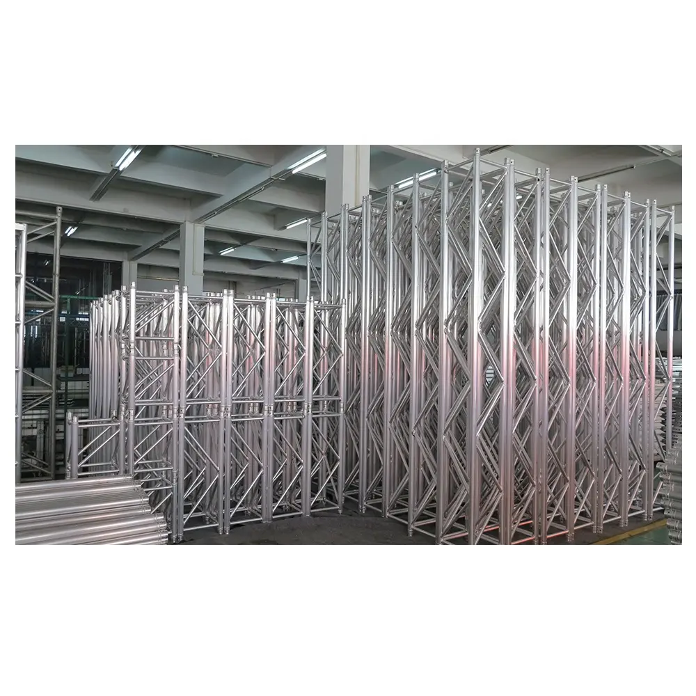 Sistema di copertura a traliccio per display a traliccio in alluminio utilizzato line array globale