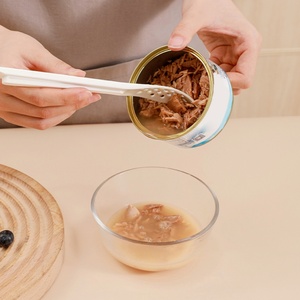 Passoire de cuisine portable en plastique 2-en-1 : passoire et ouvre-boîte, cuillère pour aliments pour bébé, passoire à long manche pour aliments secs et humides - Product Image 4