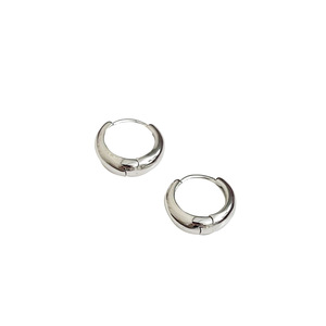 Pendientes Huggie de Plata de Ley S925, Pendientes de Botón de Plata 925 para Uso Diario - Product Image 5