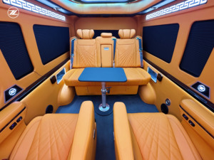 อุปกรณ์ตกแต่งภายใน<span class=keywords><strong>รถ</strong></span>ตู้โตโยต้าไฮเอซดีเซลแบบใหม่ ชุดอัพเกรด<span class=keywords><strong>ภายใน</strong></span> <span class=keywords><strong>VIP</strong></span> พร้อมฉากกั้น<span class=keywords><strong>รถ</strong></span>ยนต์และเบาะนั่ง - Product Image 2