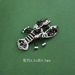 Applique brodée artisanale en perles de verre, motif homard, pour accessoires vestimentaires, Blanc, Noir, Rose, Vert, fabriquée à la main - Product Image 4