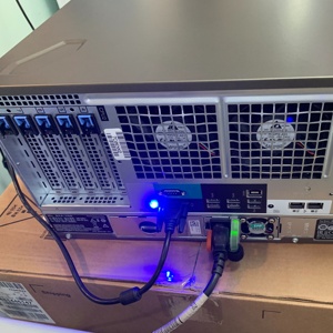 Serveur tour T640 jusqu'à 28 cœurs par socket, <span class=keywords><strong>18</strong></span> baies de disques de 3,5 pouces - Product Image 4