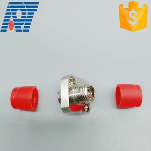Adaptador de Fibra Óptica APT FCUPC-FCUPC Simplex Monomodo Tipo Cuadrado Sólido para Distribución y División de Fibra en ODF - Product Image 6