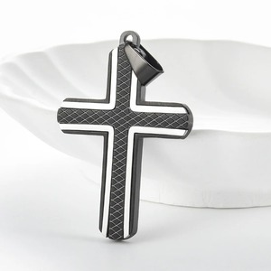 Colgantes <span class=keywords><strong>de</strong></span> collar con patrones <span class=keywords><strong>de</strong></span> rombos <span class=keywords><strong>de</strong></span> acero inoxidable para hombres y mujeres, color negro y azul, elegantes regalos <span class=keywords><strong>de</strong></span> joyería <span class=keywords><strong>de</strong></span> fe <span class=keywords><strong>de</strong></span> <span class=keywords><strong>Jesucristo</strong></span> - Product Image 2