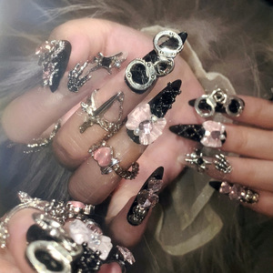 <span class=keywords><strong>Uñas</strong></span> <span class=keywords><strong>Postizas</strong></span> Largas Estilo Gótico Y2K con Corazones, Diamantes <span class=keywords><strong>de</strong></span> Imitación, Estrellas y Cadenas, Reutilizables <span class=keywords><strong>para</strong></span> Chicas Alternativas, Halloween y Cosplay - Product Image 2
