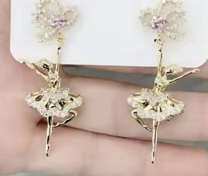 Fabricants de bijoux, boucles d'oreilles de luxe, vente en gros de bijoux, bijoux en vrac, Chine, boucles d'oreilles en zircon pour femmes - Product Image 5