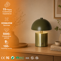 Lampe de table portable sans fil de luxe en métal, commande tactile, fonction de gradation, design moderne minimaliste, rechargeable pour restaurants