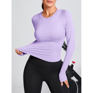 Fisoew Camiseta deportiva de manga larga para mujer, cuello redondo, ajustada, compresión, yoga, camisa deportiva, color morado sólido, poliéster - Product Image 3