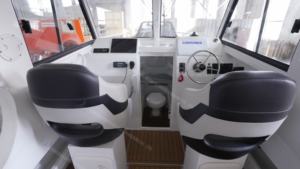 Barco de Lujo de Aleación de 6.25m - CE, 150HP, Consola Central, Cabina e Instalaciones Sanitarias - Product Image 4