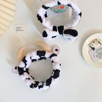 Jiamu Coréen Ins Style 3D Vache Cheveux Sangle Super Doux Mignon Blanc et Noir Corne Maquillage Bandeau Femmes En Peluche Cheveux Accessoires